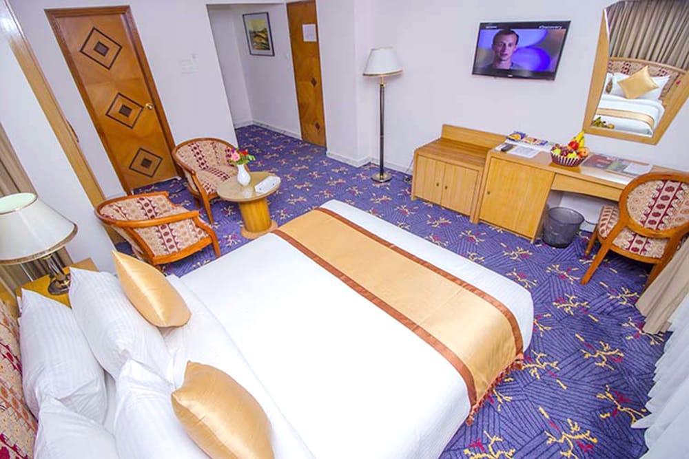 Hotel Lake Castle - Parkview Dakka Kültér fotó